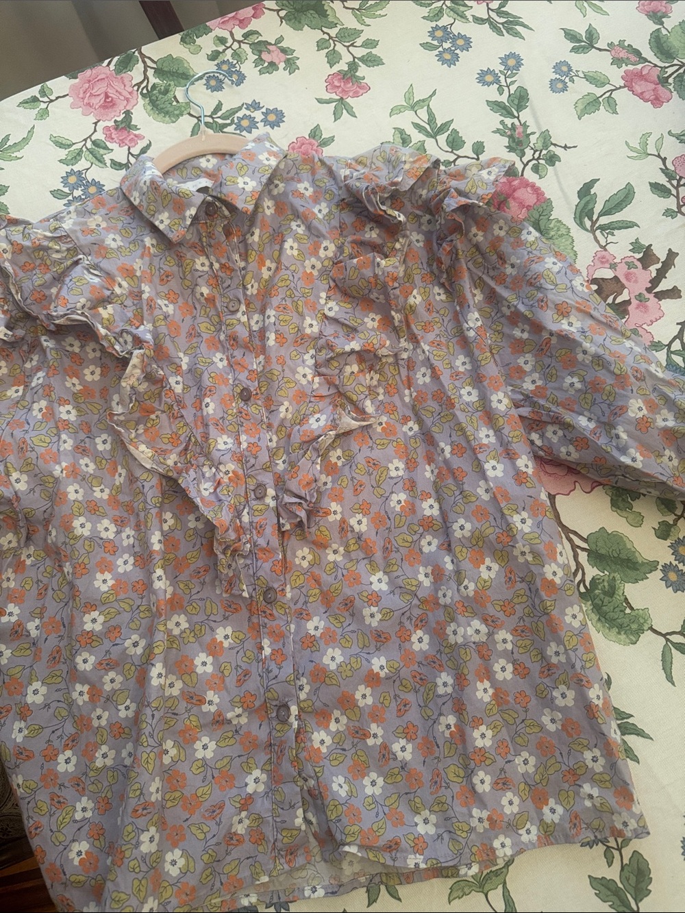 Karli Lavender Vines Blouse - Picture 8 of 9